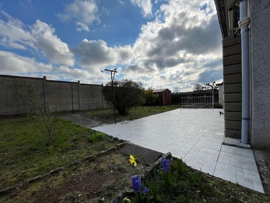Maisonnette - Jardin Exterieur Champagne-sur-Seine Esterno foto