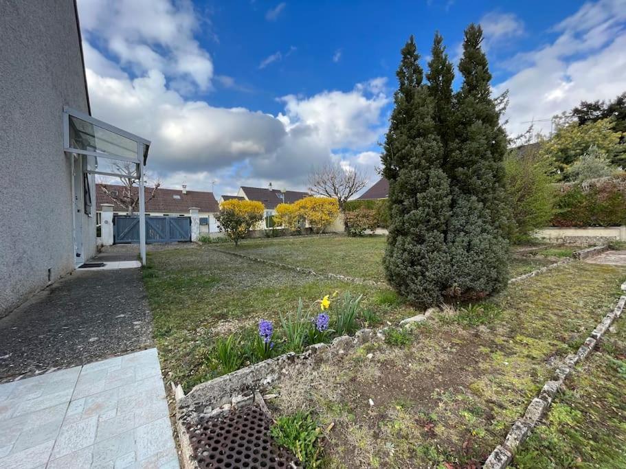 Maisonnette - Jardin Exterieur Champagne-sur-Seine Esterno foto